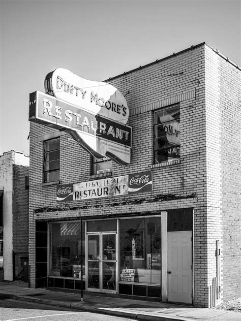dinty moore restaurant history